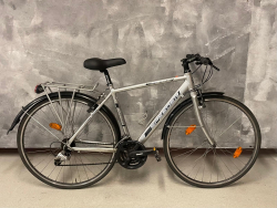 Merida Speeder, herrcykel, hybrid, 28 tum, 24 växlar, - begagnad